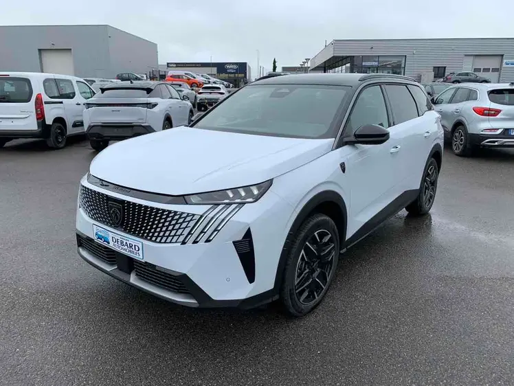 Peugeot 5008  - Gt - 34 975 €