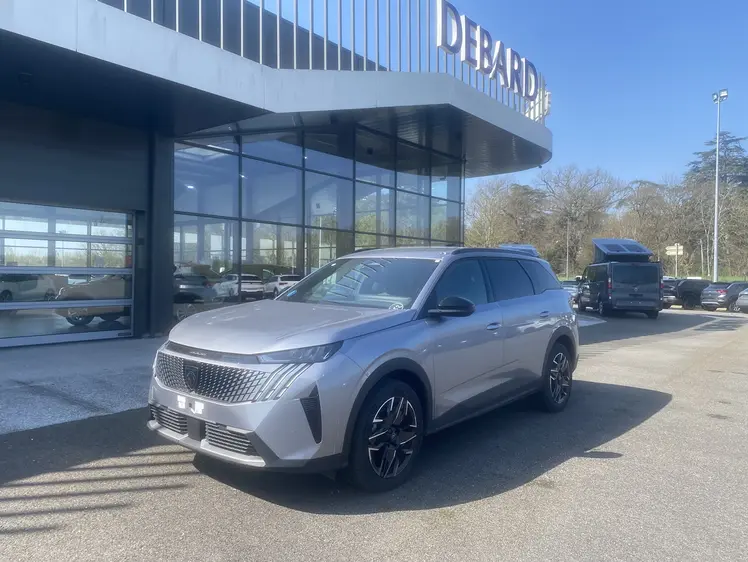 Peugeot 5008  - Allure - 28 990 €