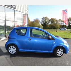 Toyota Aygo 1.0 VVT-I 68CH ACTIVE 3P Laval