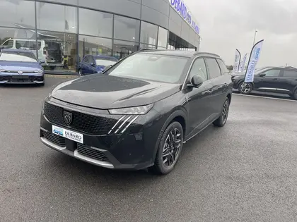 Peugeot 5008 - HYBRID 145CH GT E-DCS6 - 34 975 €