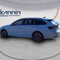 Skoda Octavia Combi Octavia Combi 2.0 TDI 150 ch SCR DSG7 Selection Auxerre