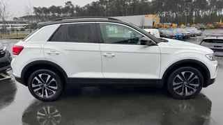 Volkswagen T-Roc  - photo 3