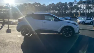 Toyota C-HR  - photo 3