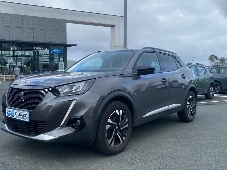 Peugeot 2008  - Puretech - 16 490 €