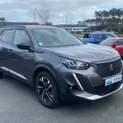 Peugeot 2008 1.2 PURETECH 130CH S&S ROADTRIP M&eacute;es