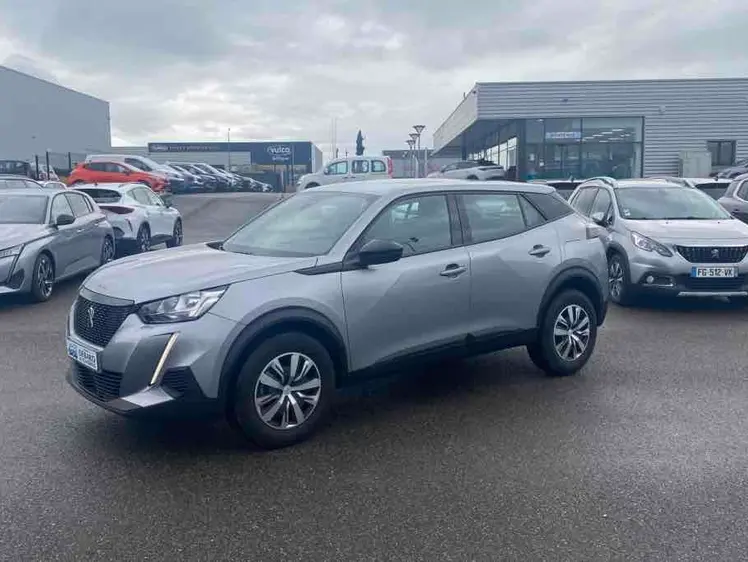 Peugeot 2008  - Puretech - 15 990 €