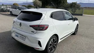 Renault Clio  - photo 3