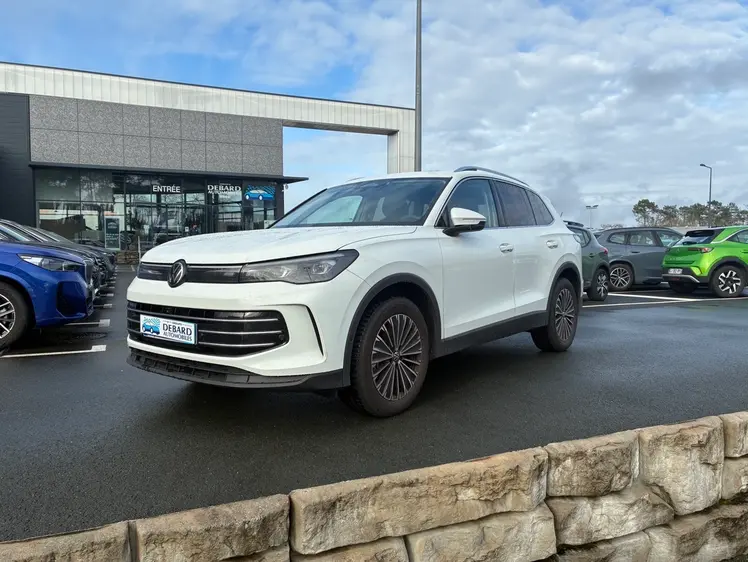 Volkswagen Tiguan  - 41 990 €