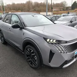 Peugeot 3008 1.2 HYBRID 145CH GT E-DCS6 Saint-Saturnin