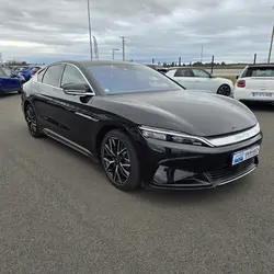 BYD Han 517CH - 85 KWH EXECUTIVE (WHITE/BLACK/GREY) Rivesaltes