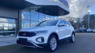 Volkswagen T-Roc  - Life - photo 0