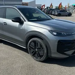 Volkswagen T-Roc 1.5 ETSI 150CH R-LINE DSG7 Saint-L&eacute;ger-de-Lini&egrave;res