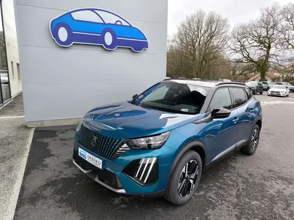 Peugeot 2008 - 1.2 HYBRID 145CH GT E-DCS6 - 25 975 €