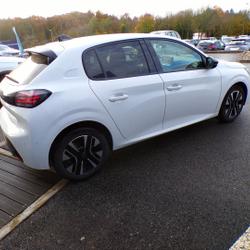 Peugeot 208 1.2 100CH S&S ALLURE Plo&euml;rmel