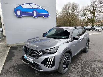 Peugeot 2008 - 1.2 HYBRID 145CH GT E-DCS6 - 25 975 €