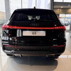 Audi Q5 Q5 TFSI 204 ch Hybride S tronic 7 Quattro S line Charmeil