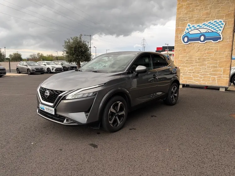 Nissan Qashqai  - 24 990 €