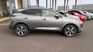 Nissan Qashqai  - photo 3