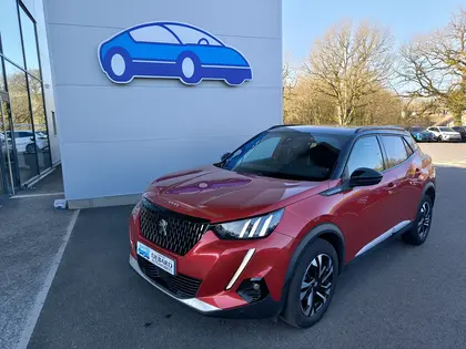 Peugeot 2008 - 1.2 PURETECH 130CH S&S GT EAT8 - 16 490 €