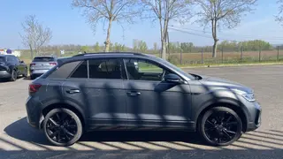 Volkswagen T-Roc  - photo 3