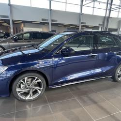 Audi A3 Sportback TFSI e Hybride rechargeable 204 S tronic 6 S line occasion - Saint-Hilaire-le-Ch&acirc;tel - photo 2/17