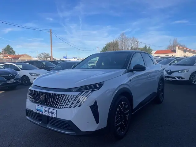 Peugeot 3008  - Gt - 32 990 €