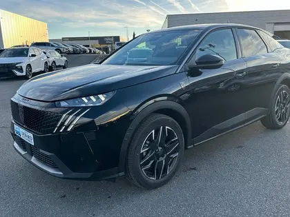 Peugeot 3008 - 1.2 HYBRID 145CH GT E-DCS6 - 32 990 €