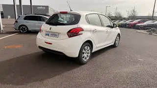 Peugeot 208 societe  - photo 4