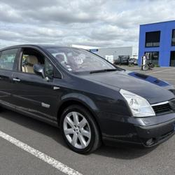 Renault Vel Satis 3.0 V6 dCi 180ch Initiale BVA6 Les Sables-d'Olonne