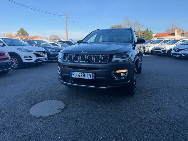 Jeep Compass  - Limited - 14 690 €