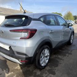 Renault Captur 1.6 E-TECH HYBRIDE 145CH BUSINESS -21 Carentoir