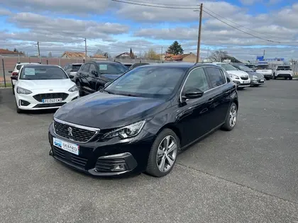 Peugeot 308 - 1.2 PURETECH 130CH S&S GT EAT8 - 16 990 €