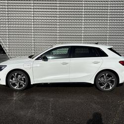 Audi A3 Sportback A3 Sportback TFSI e Hybride rechargeable 204 S tronic 6 S line Saint-Avit