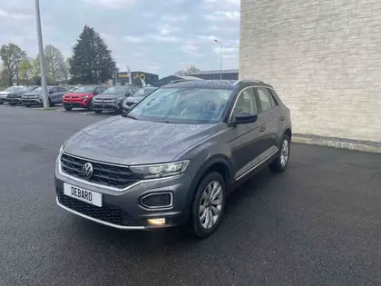 Volkswagen T-Roc - 1.5 TSI EVO 150CH LOUNGE BUSINESS S&S - 21 990 €