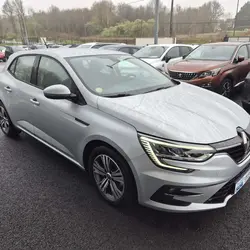 Renault Megane 4 1.5 BLUE DCI 115CH EVOLUTION EDC -23 Couzeix