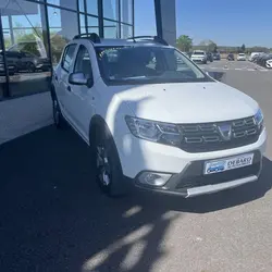 Dacia Sandero 0.9 TCE 90CH STEPWAY -18 Saint-L&eacute;ger-de-Lini&egrave;res