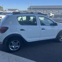 Dacia Sandero 0.9 TCE 90CH STEPWAY -18 Saint-L&eacute;ger-de-Lini&egrave;res