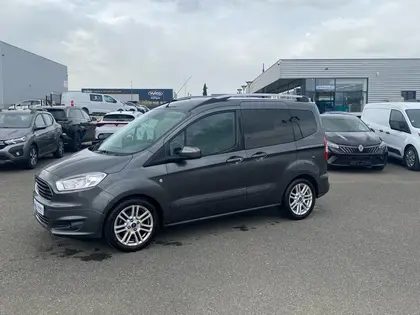 Ford Tourneo Courier - 1.0E 100CH TITANIUM - 10 490 €