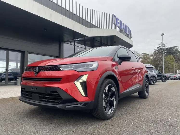 Renault Captur  - 27 975 €