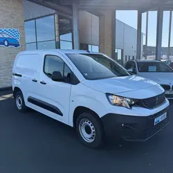 Peugeot Partner STANDARD 1000KG BLUEHDI 100CH S&S GRIP M&eacute;rignac