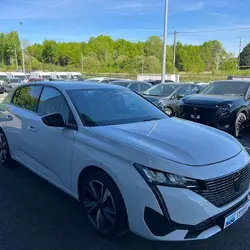 Peugeot 308 III Phase 1 1.5 BLUEHDI 130CH S&S ALLURE EAT8 Couzeix