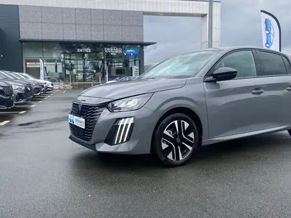 Peugeot 208 - 1.2 HYBRID 110CH ALLURE E-DCS6 - 18 990 €
