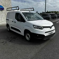 Toyota Proace City MEDIUM 100 D-4D DYNAMIC M&eacute;rignac