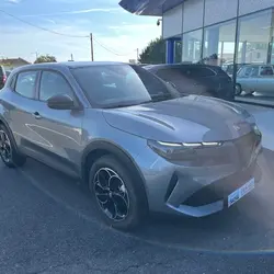 Alfa Romeo Junior ELETTRICA 156CH M&eacute;rignac
