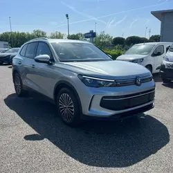 Volkswagen Tiguan 1.5 ETSI 150CH LIFE PLUS DSG7 Champniers