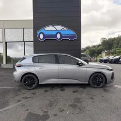 Peugeot 308 III Phase 1 1.5 BLUEHDI 130CH S&S STYLE EAT8 Saint-Pantal&eacute;on-de-Larche