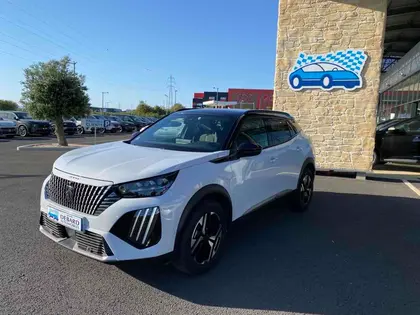 Peugeot 2008 - 1.2 PURETECH 130CH S&S GT EAT8 - 20 990 €
