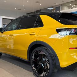 Volkswagen T-Roc T-Roc 1.5 eTSI EVO2 Hybrid 150 ch DSG7 R-Line Al&egrave;s