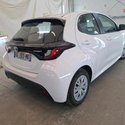 Toyota Yaris 116H DYNAMIC BUSINESS 5P + STAGE HYBRID ACADEMY MY21 Carentoir