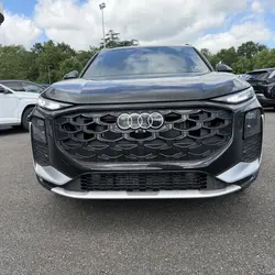 Audi Q3 1.5 TFSI 150CH HYBRIDE S LINE S TRONIC 7 Saint-Saturnin
